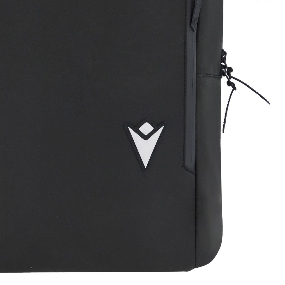 Heroes mochila ordenadro BLK mapfre - Imagen 3